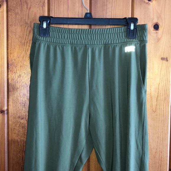 Pink Victoria’s Secret active wear olive green pants sweatpants size medium​​ - Picture 4 of 9